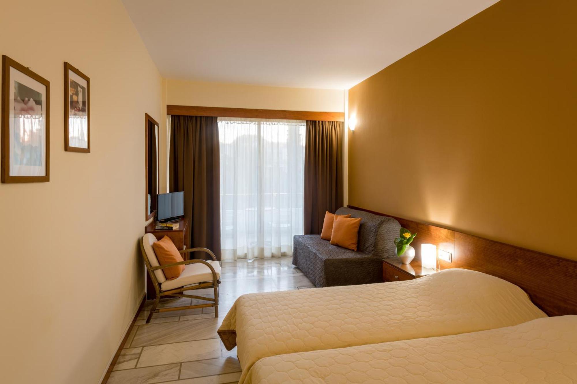 Hotel Pavlina Beach Niforeika Exterior foto