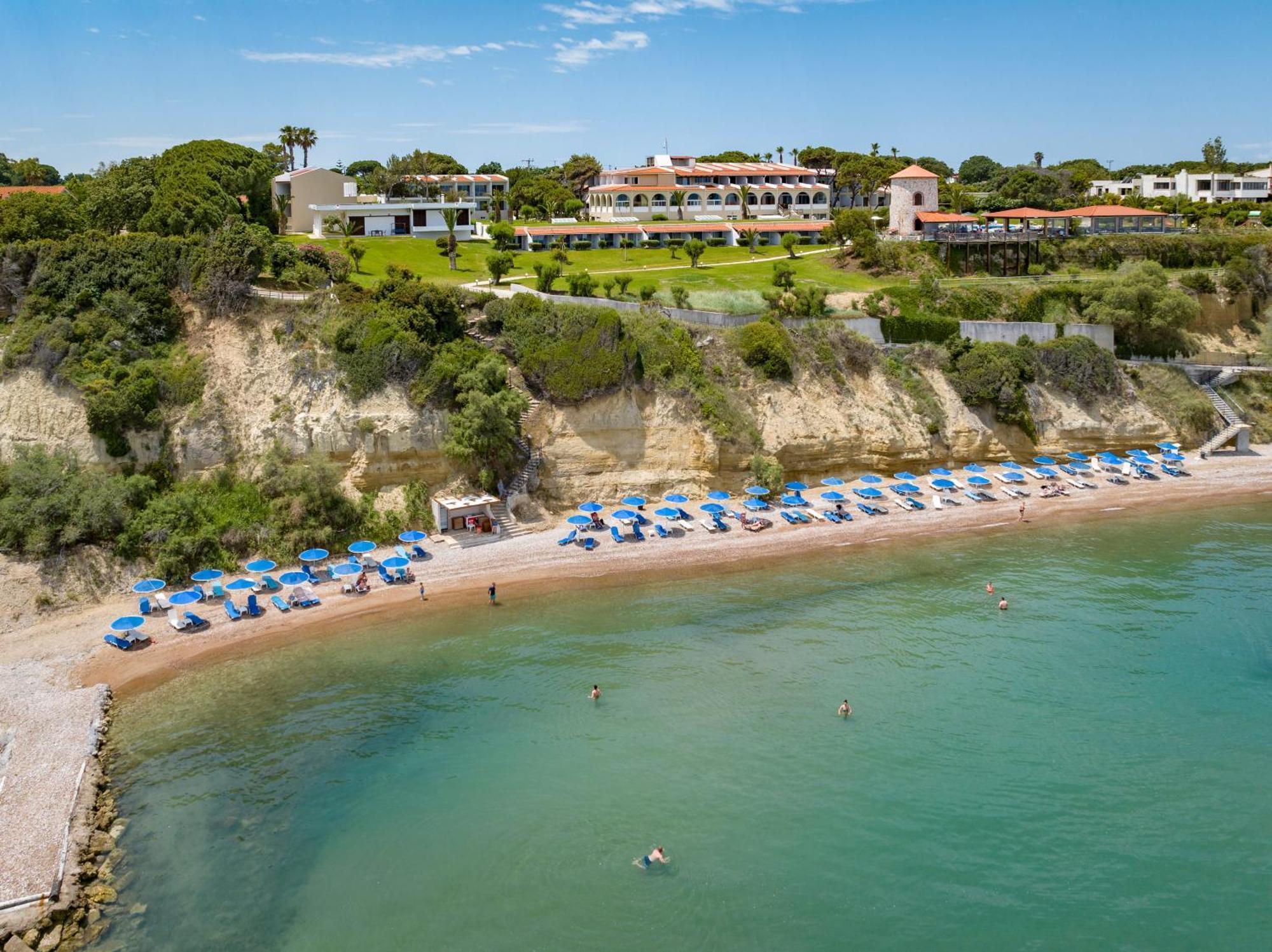 Hotel Pavlina Beach Niforeika Exterior foto