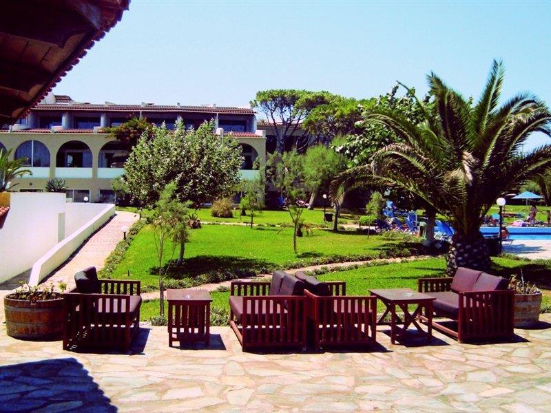 Hotel Pavlina Beach Niforeika Exterior foto